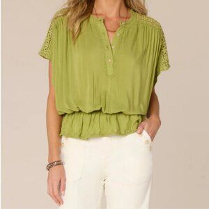 Short Sleeve Crochet Shoulder Stand Collar Peplum Hem Woven Top WT-111